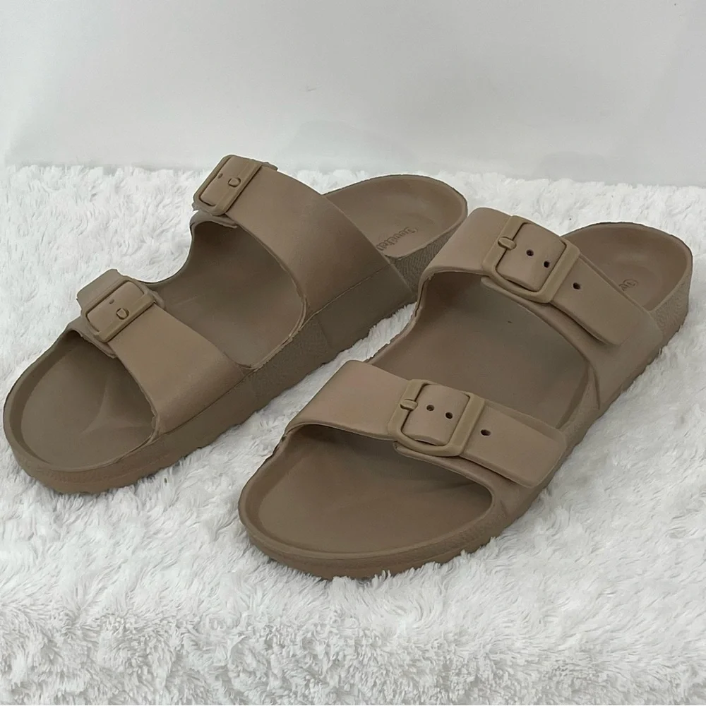 GOODFELLOW & CO.  Tan Slide Sandals MENS SIZE 13
